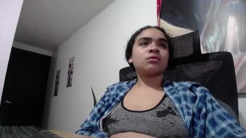 Snapshot of sahory_art chatting on February 22, 9:19 am sara online show from February 22, 9:19 am