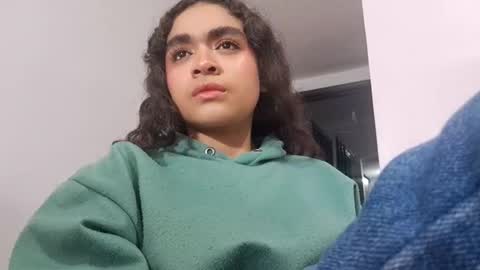 Snapshot of sahory_art chatting on February 27, 1:27 am sara online show from February 27, 1:27 am