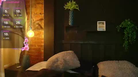 SARA online show from February 20, 3:23 pm