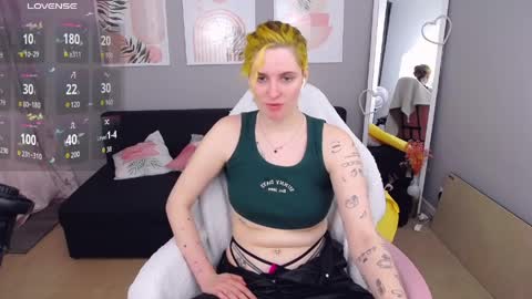 Adel online show from April 4, 12:35 pm