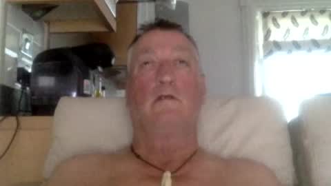 Snapshot of sail_naked chatting on July 4, 7:42 pm sail_naked online show from July 4, 7:42 pm