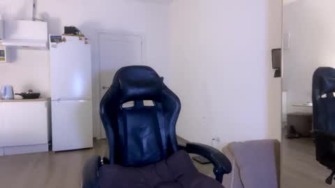 Sofia online show from November 18, 8:24 pm