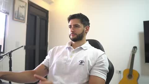 saimon  online show from April 10, 4:01 pm