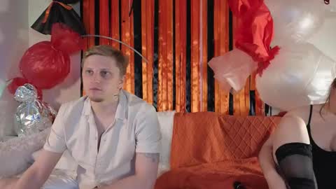 saint__vicious online show from November 5, 8:09 pm