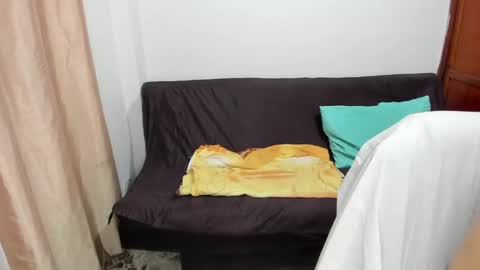 saintedy01 online show from April 14, 1:50 pm