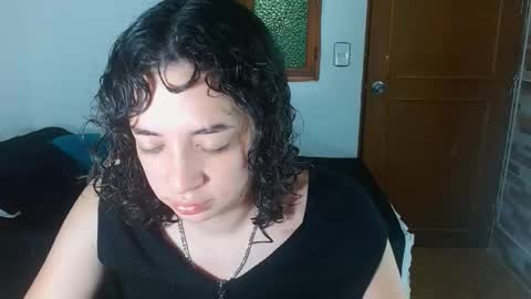 crisma online show from September 17, 3:52 am