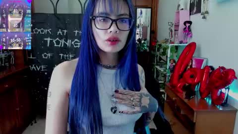    online show from February 16, 8:38 pm