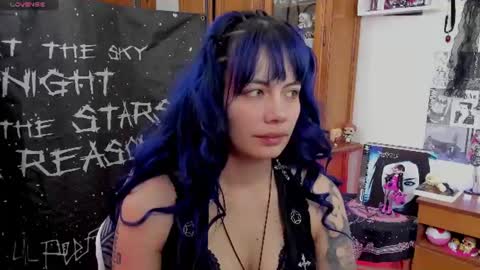    online show from June 18, 8:14 am