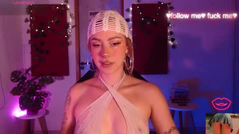 Sakura online show from January 8, 4:48 am