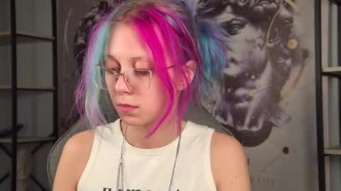 Snapshot of sakurabliss chatting on November 18, 4:00 pm sakurabliss online show from November 18, 4:00 pm