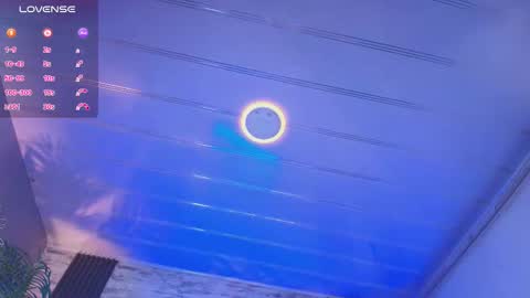 Sakura Moss online show from February 19, 10:00 am