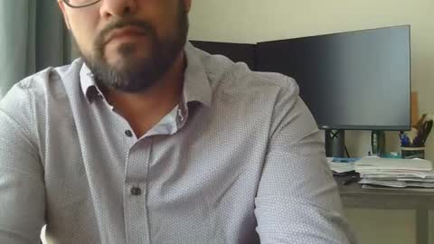 Snapshot of sal_cumplaciente chatting on May 19, 7:20 pm sal cumplaciente online show from May 19, 7:20 pm