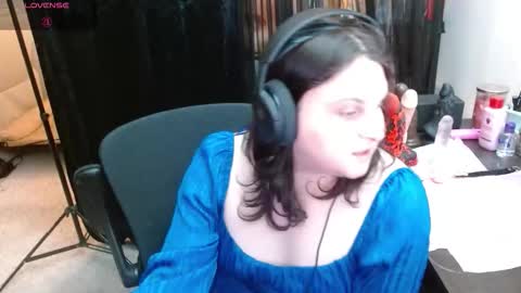 salacious_bunny online show from February 13, 11:23 pm