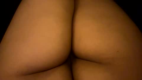 Snapshot of salasdulce chatting on December 18, 10:21 am salasdulce online show from December 18, 10:21 am