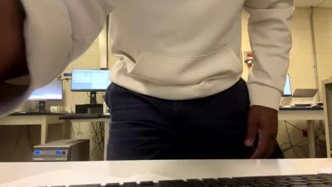 Snapshot of salgozzi chatting on January 11, 2:11 pm Cum Hanks online show from January 11, 2:11 pm