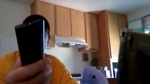 salis1981 online show from October 31, 7:48 pm