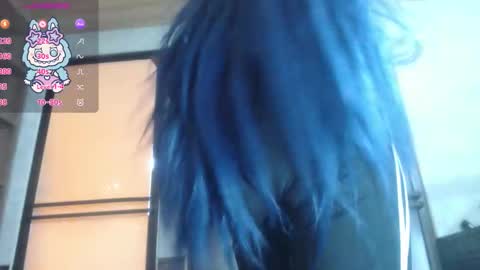  salloy  online show from December 19, 2:35 pm