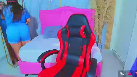 salma_27 online show from October 27, 7:40 pm