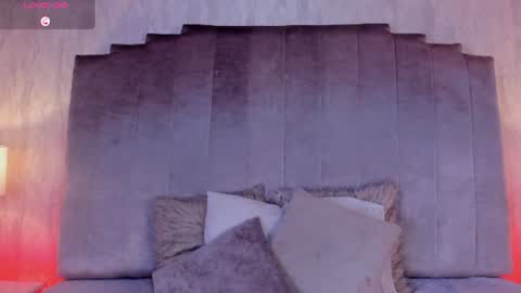 Snapshot of salma_lutz chatting on July 14, 12:33 pm Marcela online show from July 14, 12:33 pm