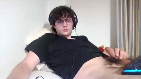 Snapshot of salokiin chatting on April 1, 3:42 pm salokiin online show from April 1, 3:42 pm