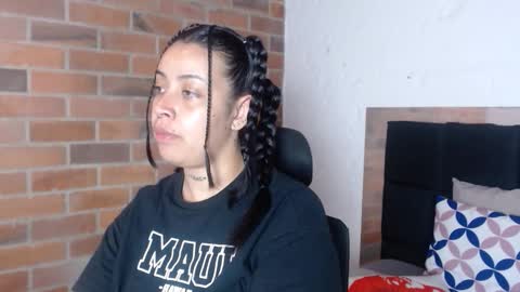   online show from February 20, 7:03 pm