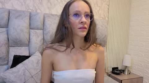 Snapshot of salome_cruxx chatting on December 13, 8:47 pm salome_cruxx online show from December 13, 8:47 pm