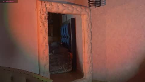 Salome online show from March 27, 1:11 pm