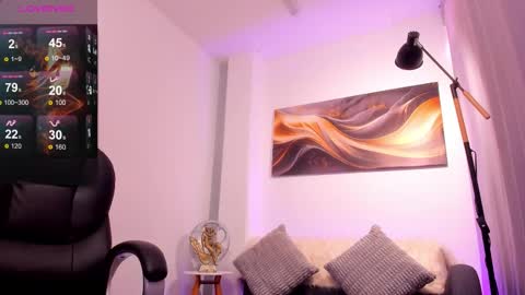 Snapshot of salomee_foxx_ chatting on November 29, 9:18 pm Salome online show from November 29, 9:18 pm