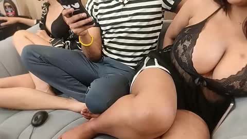 saloni_india online show from March 27, 4:51 pm