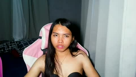 Snapshot of salted_charamel chatting on June 28, 7:53 pm Marah online show from June 28, 7:53 pm
