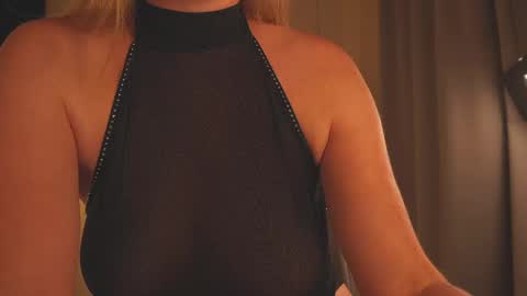 IsaBella-  online show from May 16, 7:56 pm