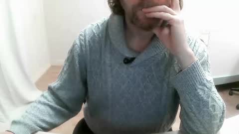 Snapshot of saltimbanquier chatting on December 10, 6:54 am Saltimbanquier Salt ou Banquier online show from December 10, 6:54 am