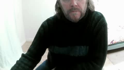 Snapshot of saltimbanquier chatting on March 7, 3:28 pm Saltimbanquier Salt ou Banquier online show from March 7, 3:28 pm