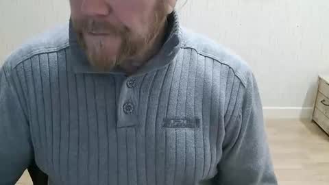 Snapshot of saltimbanquier chatting on January 8, 1:02 pm Saltimbanquier Salt ou Banquier online show from January 8, 1:02 pm