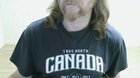 Snapshot of saltimbanquier chatting on February 25, 9:46 pm Saltimbanquier Salt ou Banquier online show from February 25, 9:46 pm