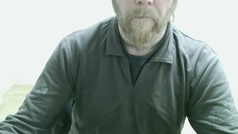 Snapshot of saltimbanquier chatting on March 1, 8:55 pm Saltimbanquier Salt ou Banquier online show from March 1, 8:55 pm