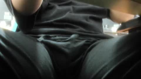 Snapshot of salvadorfaust_ chatting on January 7, 4:29 am Salvador online show from January 7, 4:29 am