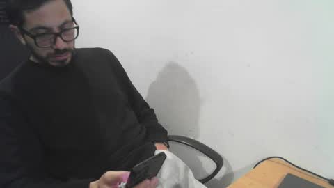 Snapshot of salvatore6920 chatting on December 28, 2:53 pm Sal vatore online show from December 28, 2:53 pm