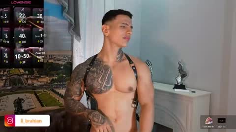 Snapshot of salvatore_damore chatting on May 19, 6:47 pm SALVATORE online show from May 19, 6:47 pm