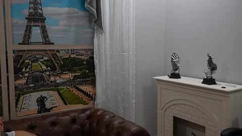Snapshot of salvatore_damore chatting on May 22, 5:51 pm SALVATORE online show from May 22, 5:51 pm