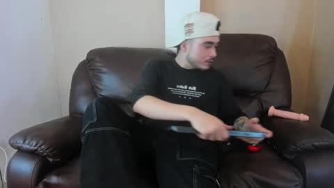  Salvatore online show from April 17, 10:24 pm