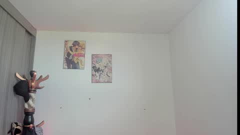 Snapshot of sam__cute chatting on January 5, 7:17 pm sam__cute online show from January 5, 7:17 pm