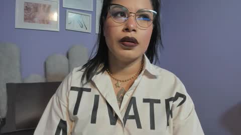 Sam online show from November 7, 3:50 am