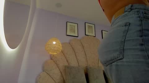 Sam online show from September 26, 11:47 am