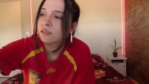 Snapshot of sam_kity chatting on December 3, 3:33 pm Sam Kity online show from December 3, 3:33 pm