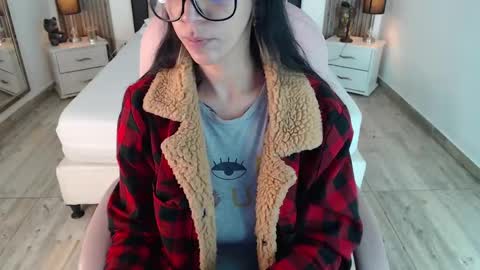SAM MANSON online show from January 13, 6:49 pm
