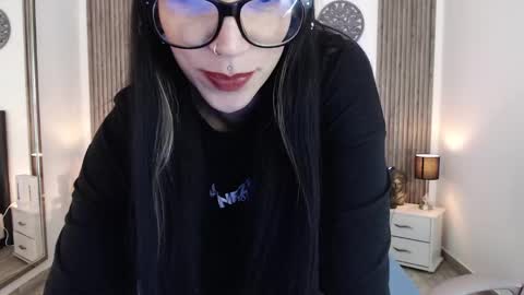 SAM MANSON online show from January 14, 3:26 pm