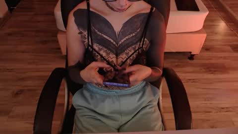 SAM MANSON online show from February 21, 12:28 pm