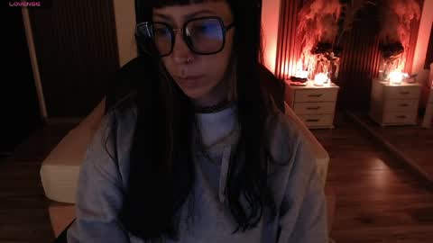 SAM MANSON online show from April 14, 12:11 pm