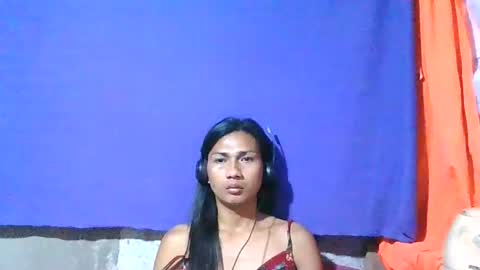 Snapshot of sam_mitinair chatting on May 10, 3:39 pm sam online show from May 10, 3:39 pm
